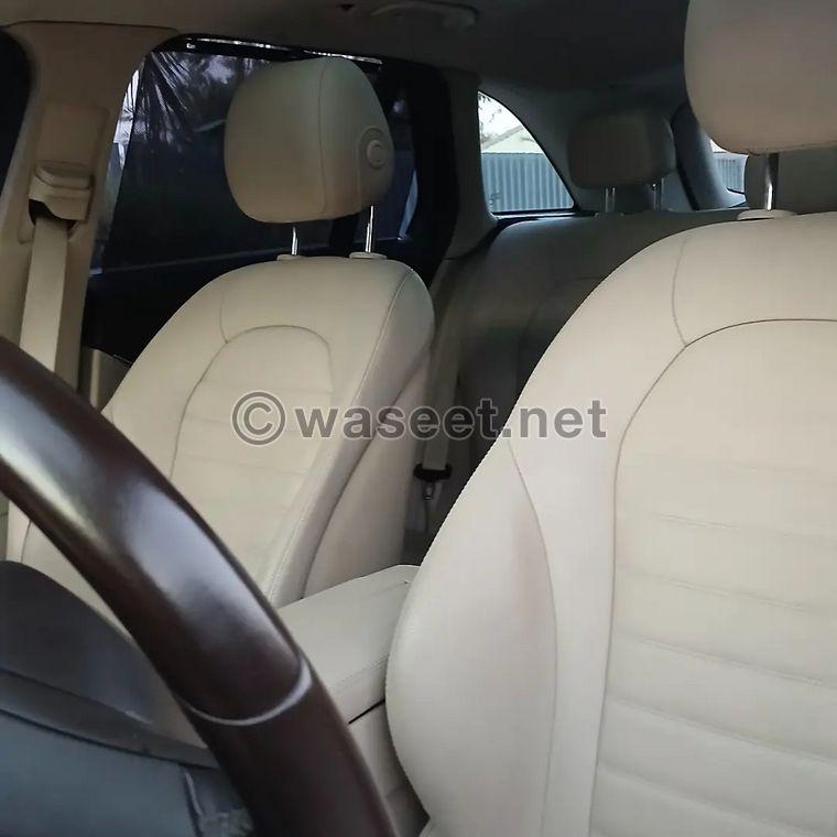 Mercedes GLC 250 model 2017 for sale 4