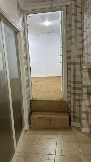 Office for rent in Hawalli, Bin Khaldoun Street, 16 meters