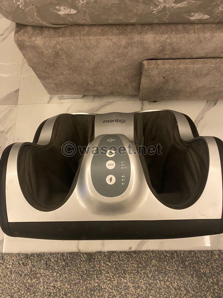 The foot and leg massager is in excellent condition 0