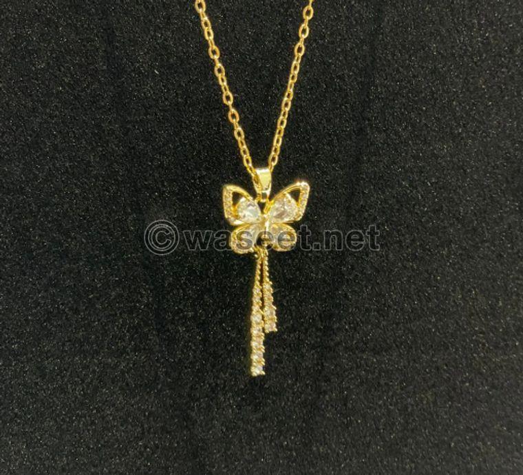 Excellent gold necklaces 7