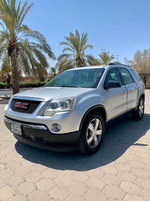 GMC Acadia model 2012