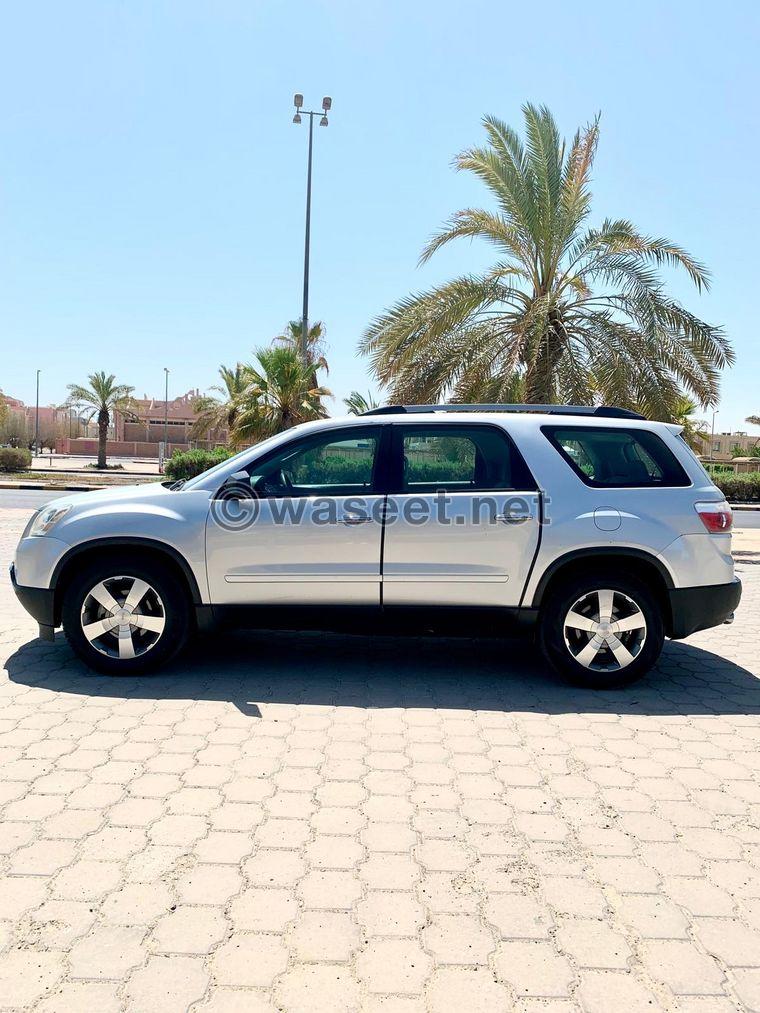 GMC Acadia model 2012 2