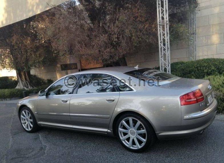 Audi A8 2010  10