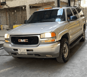 GMC Suburban 2004 model for sale