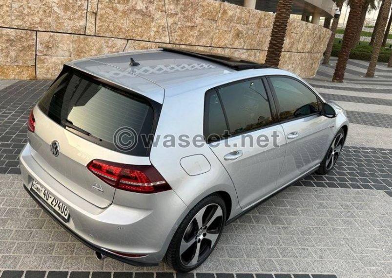 للبيع جولف GTI موديل 2017 2