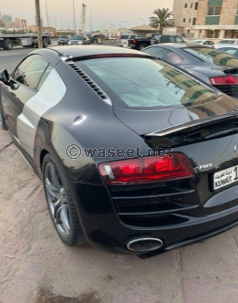 للبيع أودي R8 V10 موديل 2011 2