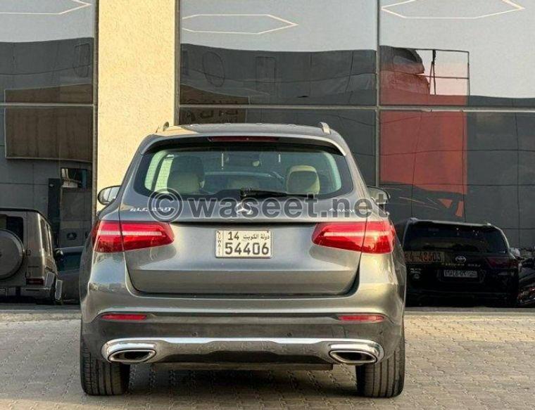 للبيع مرسيدس GLC 250 4MATIC موديل 2016 3