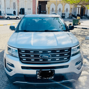 Ford Explorer XLT 2016 model for sale