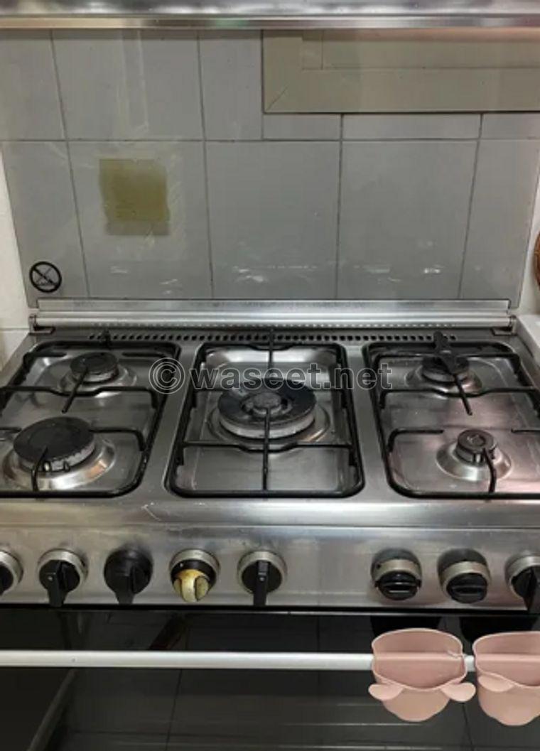 Italian oven with five eyes 1