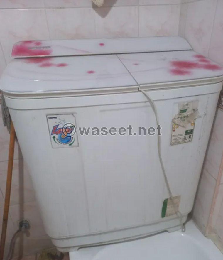 For sale washing machine in excellent condition 0