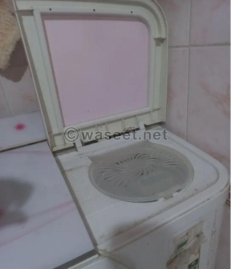 For sale washing machine in excellent condition 3