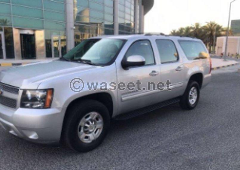 For sale Chevrolet Suburban model 2010 0