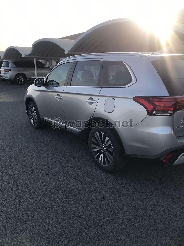 Mitsubishi Outlander 2019 1