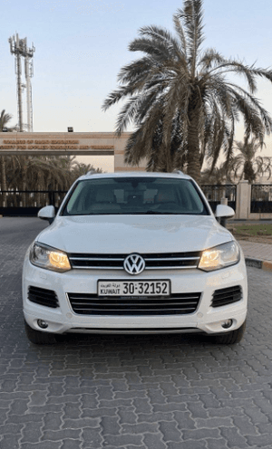 Touareg model 2014 for sale