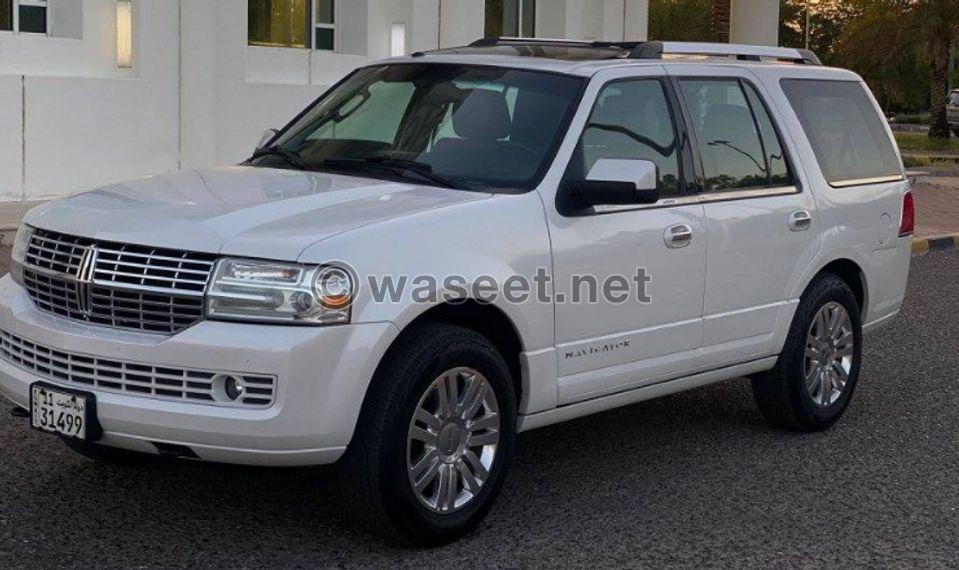 Lincoln Navigator 2012 1