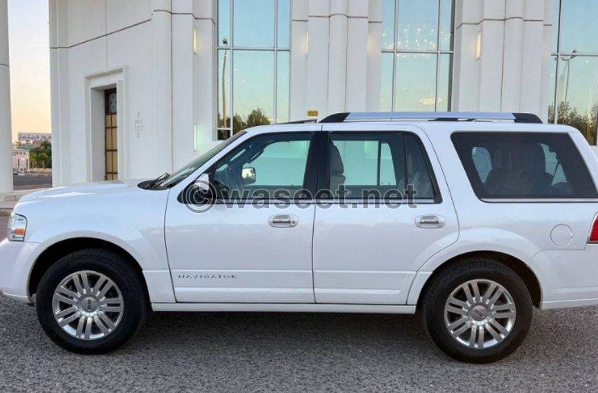 Lincoln Navigator 2012 8