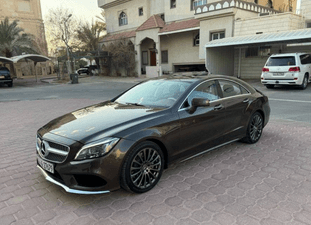 Mercedes CLS400 model 2017 for sale