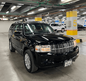 Lincoln Navigator 2012 model for sale