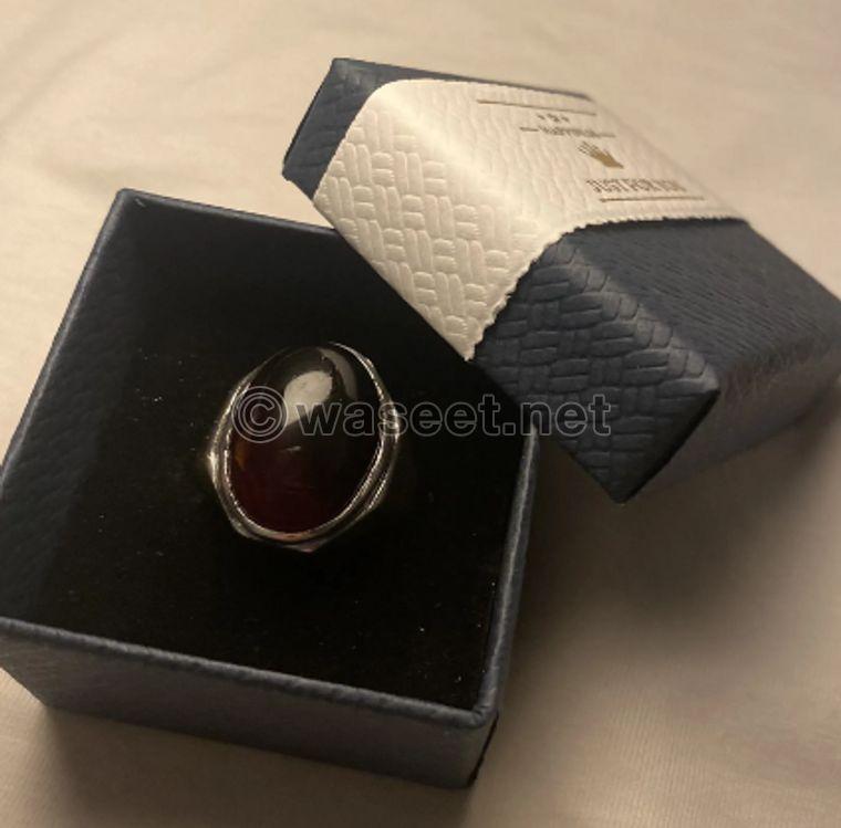 A new Yemeni liver garnet ring 2