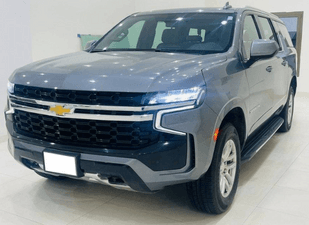 For sale Chevrolet Suburban model 2021