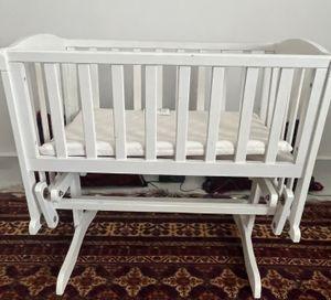 For sale a baby bed 