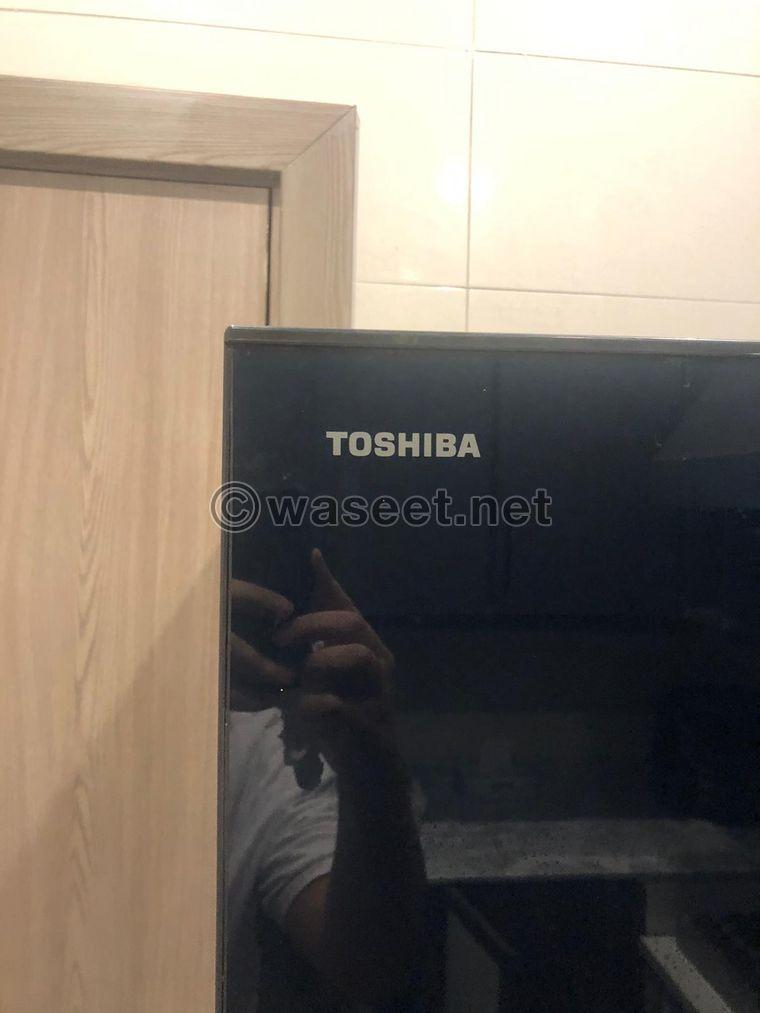 Toshiba refrigerator 25 feet 1