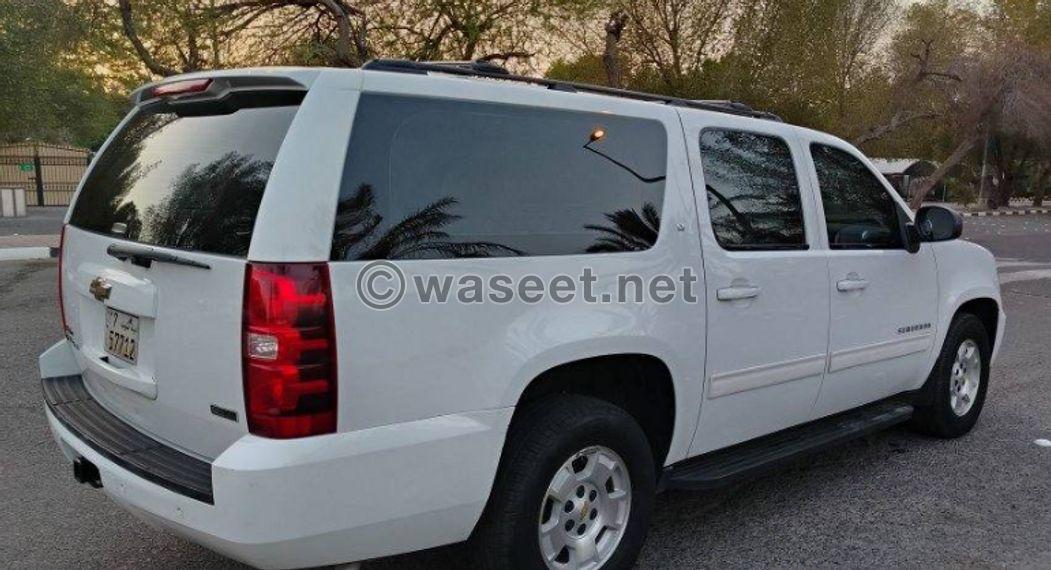  Chevrolet Suburban 2011 5