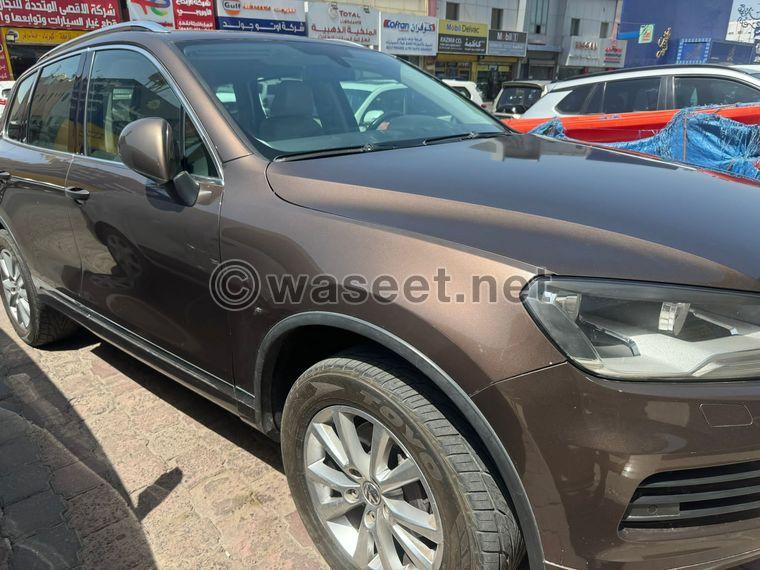 Volkswagen Touareg 2014 brown  1