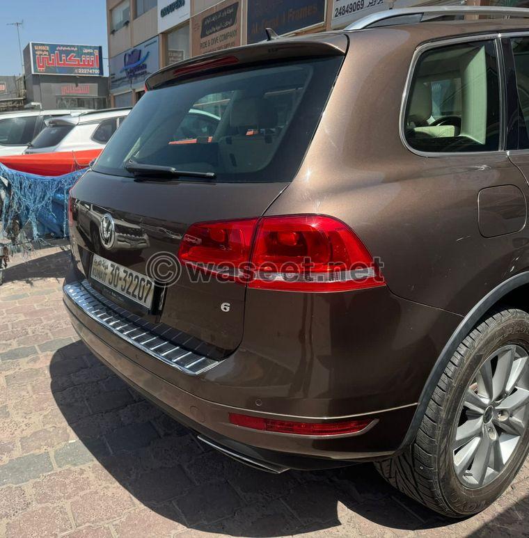 Volkswagen Touareg 2014 brown  3