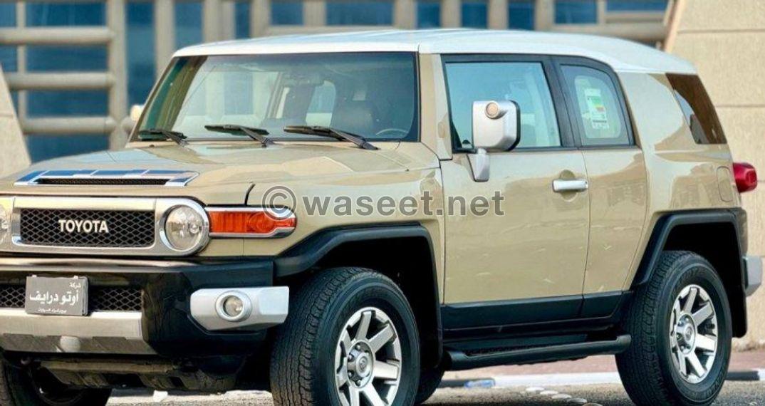 Toyota FJ Cruiser model 2022 0