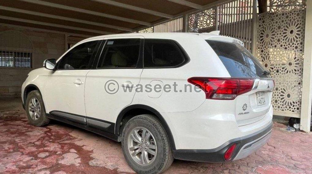 MITSUBISHI OUTLANDER 2019 1