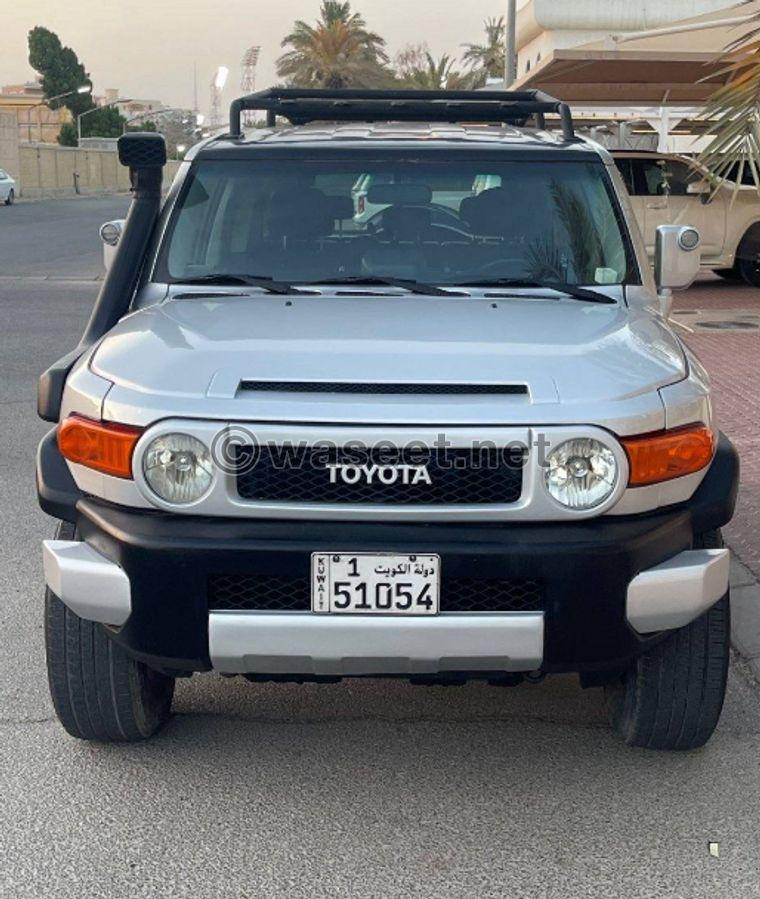 Toyota FJ Cruiser 2010 model for sale 0