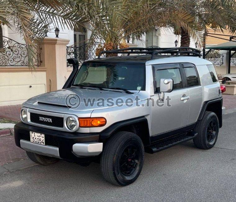 Toyota FJ Cruiser 2010 model for sale 5