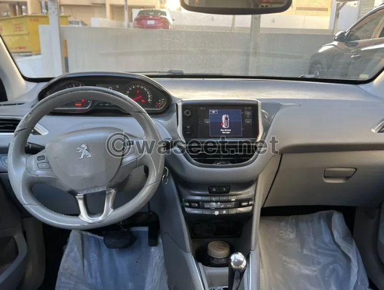 Peugeot 208 for sale, 2013 model 7