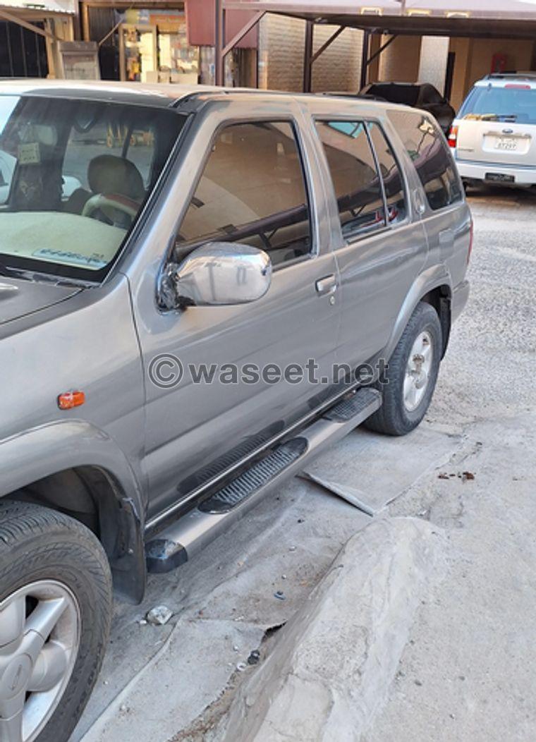 Nissan Pathfinder model 2005 3