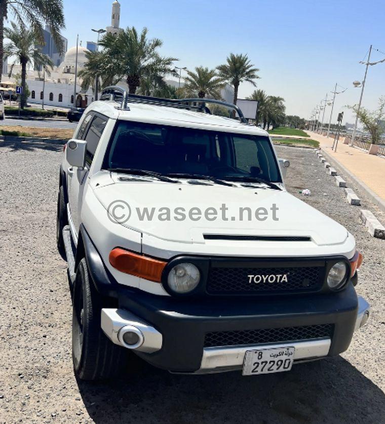 Toyota FJ Cruiser 2010 model for sale 0