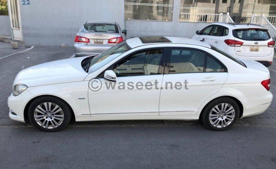 للبيع مرسيدس C250 موديل 2012 4