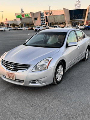 Nissan Altima 2012 