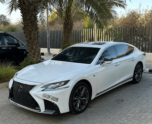 Lexus LS500 F SPORT model 2019