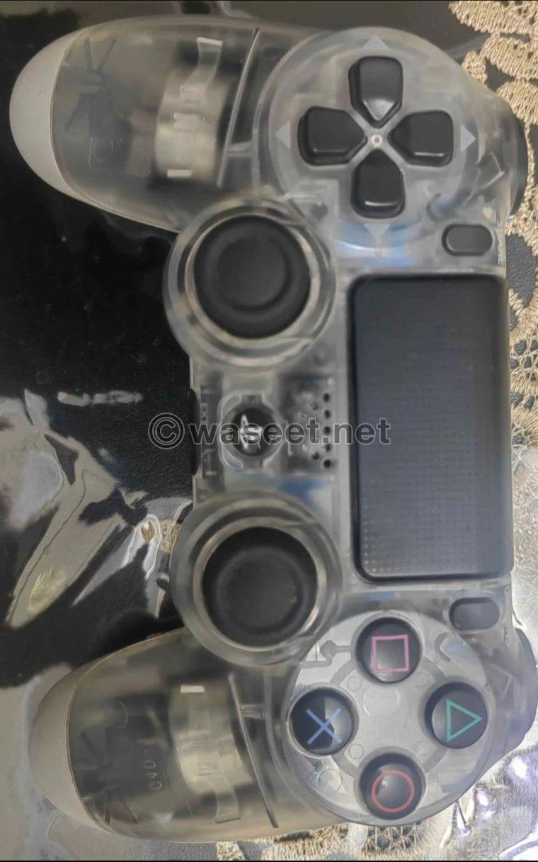 Urgent sale of the original PlayStation 4 wireless controller 0