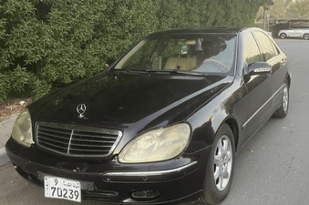 Mercedes S320 model 2002