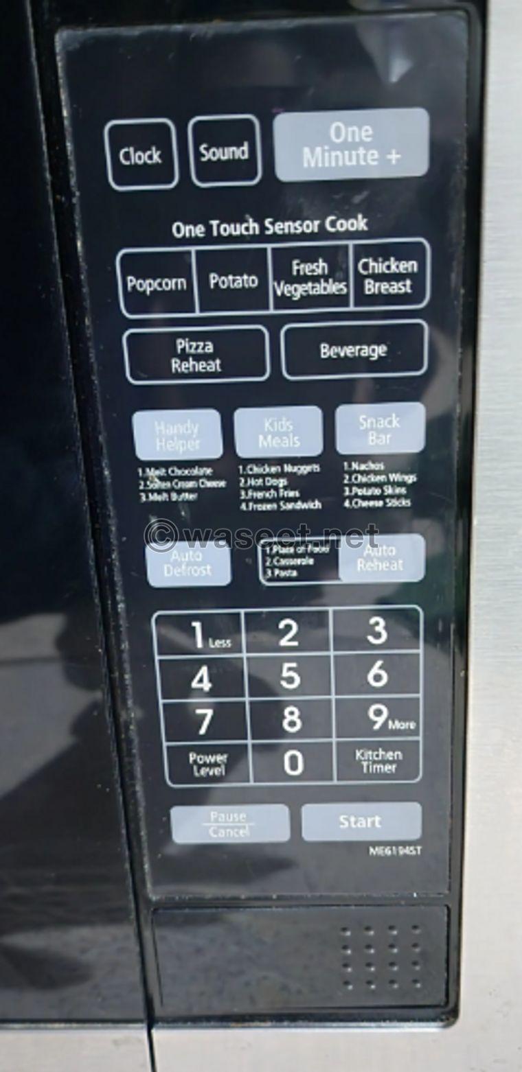 Samsung large microwave 1