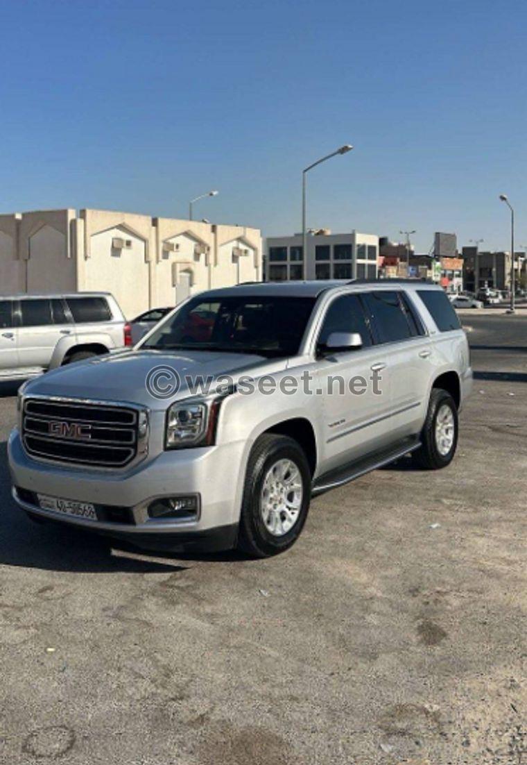 GMC Yukon 2017 1