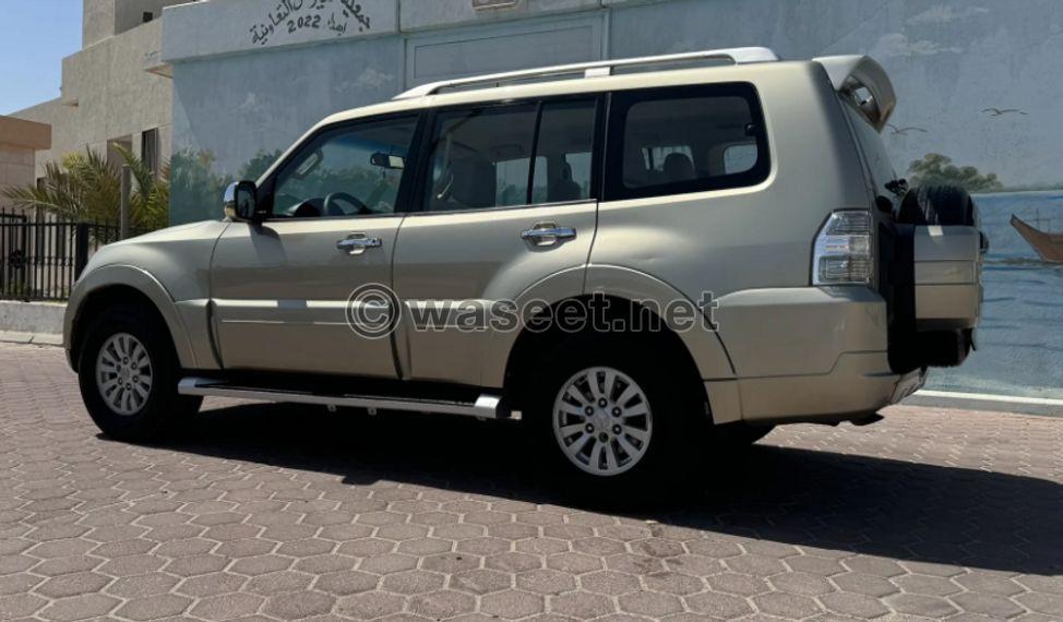 For sale Pajero model 2010 4