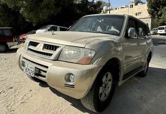 Mitsubishi Pajero model 2003 for sale