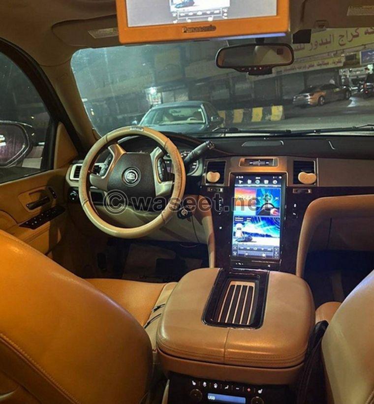 Cadillac Escalade model 2014 7