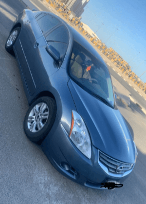 Nissan Altima 2010