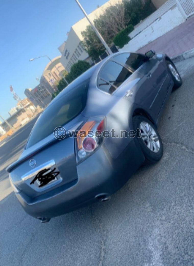 Nissan Altima 2010 4