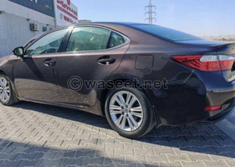 Lexus ES 350 model 2013 4