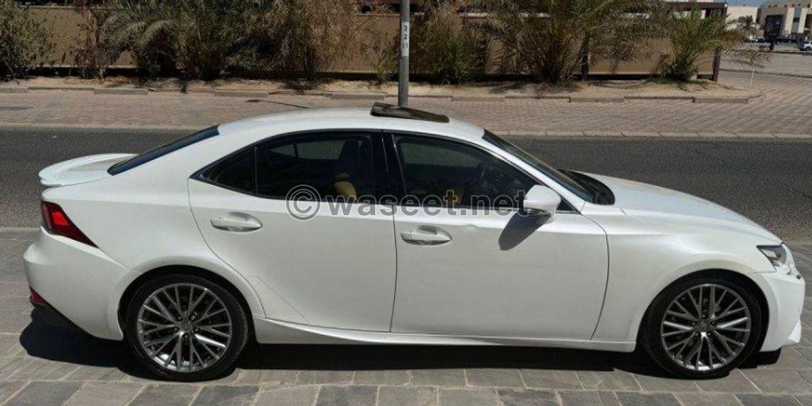 Lexus IS 250 model 2015 3